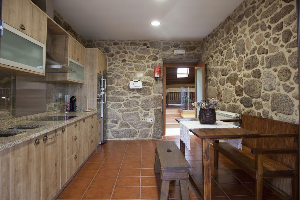 Casa Fonte Do Laboreiro Каштру-Лаборейру Экстерьер фото