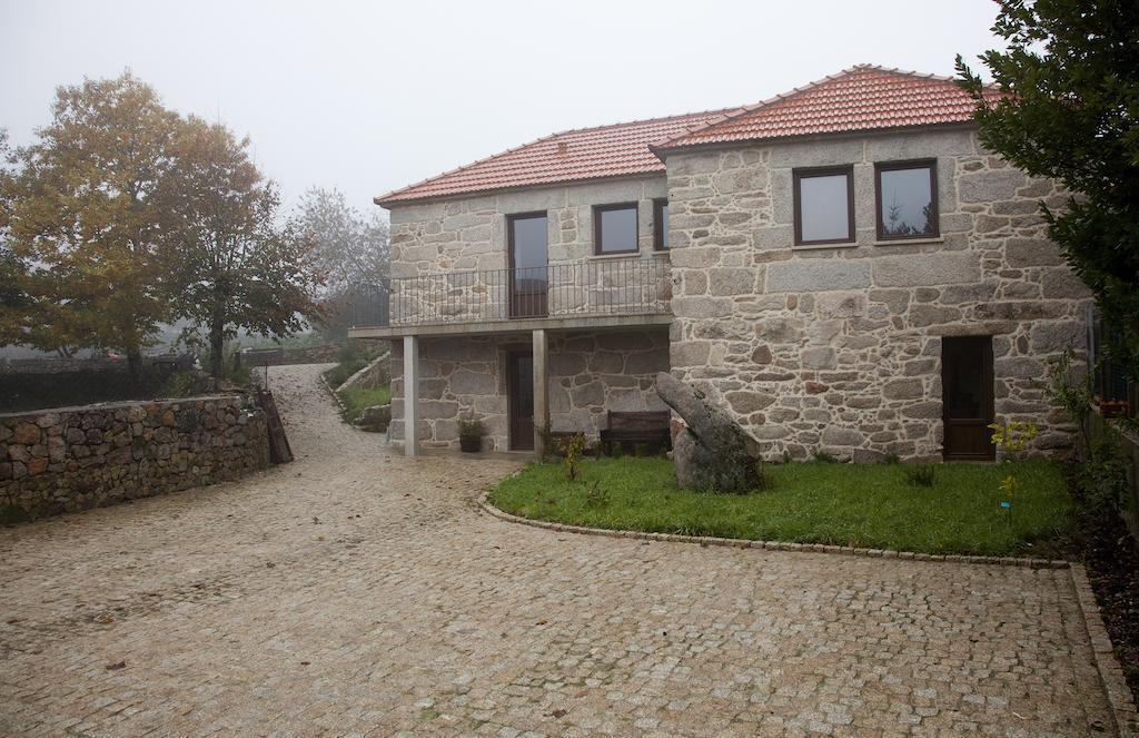 Casa Fonte Do Laboreiro Каштру-Лаборейру Экстерьер фото
